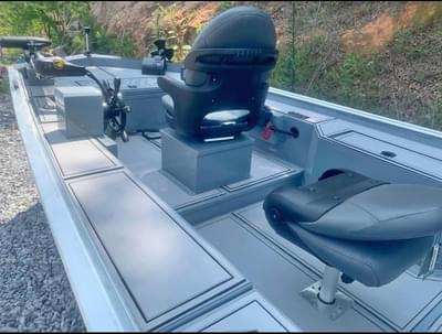 BOATZON | 1860 Ultimate Panfish 2026