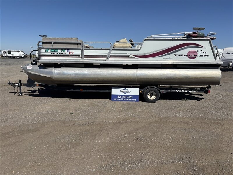 1996 Tracker Marine Tracker Marine SUN TRACKER PARTY BARGE 21 1996 - Sold Boat