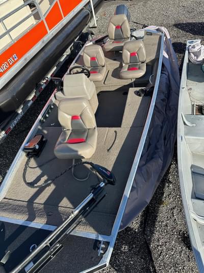 BOATZON | 1998 Tracker Boats Pro Team 165 SC With Yamaha 20Hp  Trailer