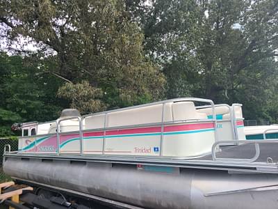 BOATZON | 1999 Sun Tracker Trinidad