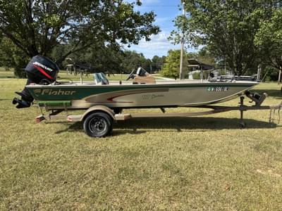 BOATZON | Fisher Boats 17 DOMINATOR 2000