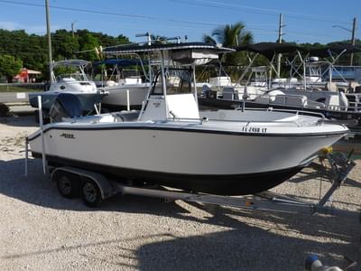 BOATZON | 2000 Mako 232