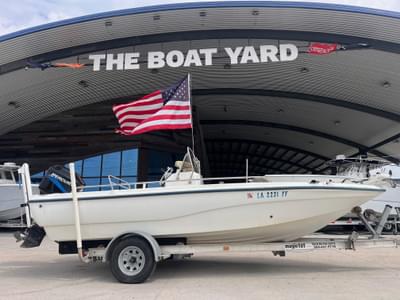 BOATZON | 2002 Fishmaster 1900