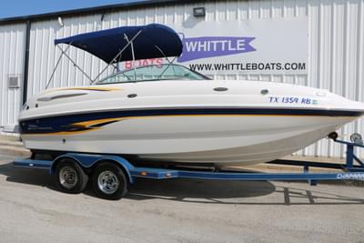 BOATZON | 2003 Chaparral 223 Sunesta Deckboat