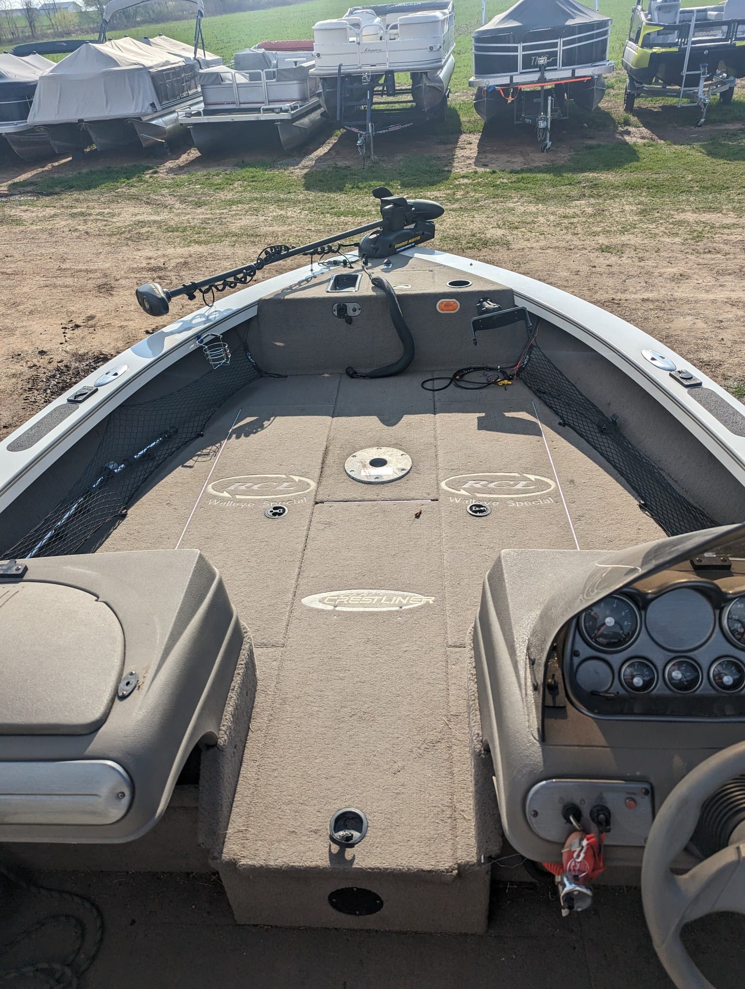 Used Crestliner 192 2004 for sale in Clear Lake, Wisconsin