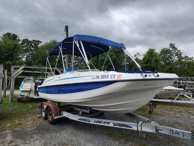 BOATZON | 2006 Bayliner International 217 Deck Boat BOATZON | 2006 Bayliner International 217 Deck Boat