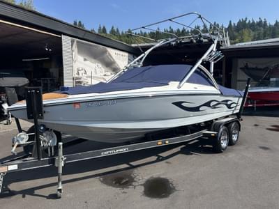 BOATZON | 2006 Centurion Avalanche