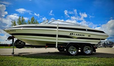 BOATZON | 2006 Larson LXI 208