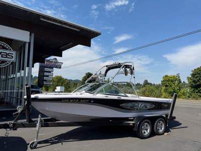 BOATZON | 2006 Nautique Air 206