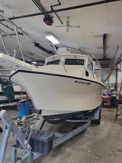 BOATZON | 2006 Parker 2520SL SC