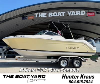 BOATZON | 2006 Robalo 227 Dual Console