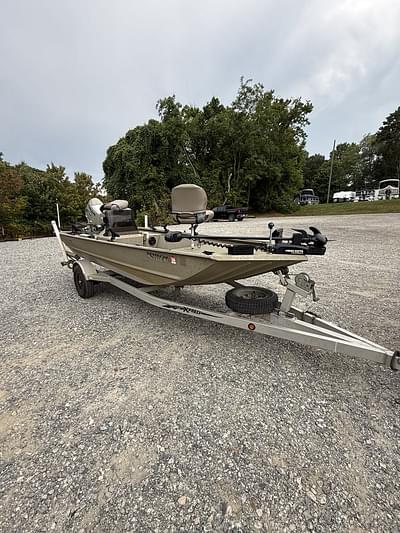 BOATZON | 2006 Xpress 1650VJF
