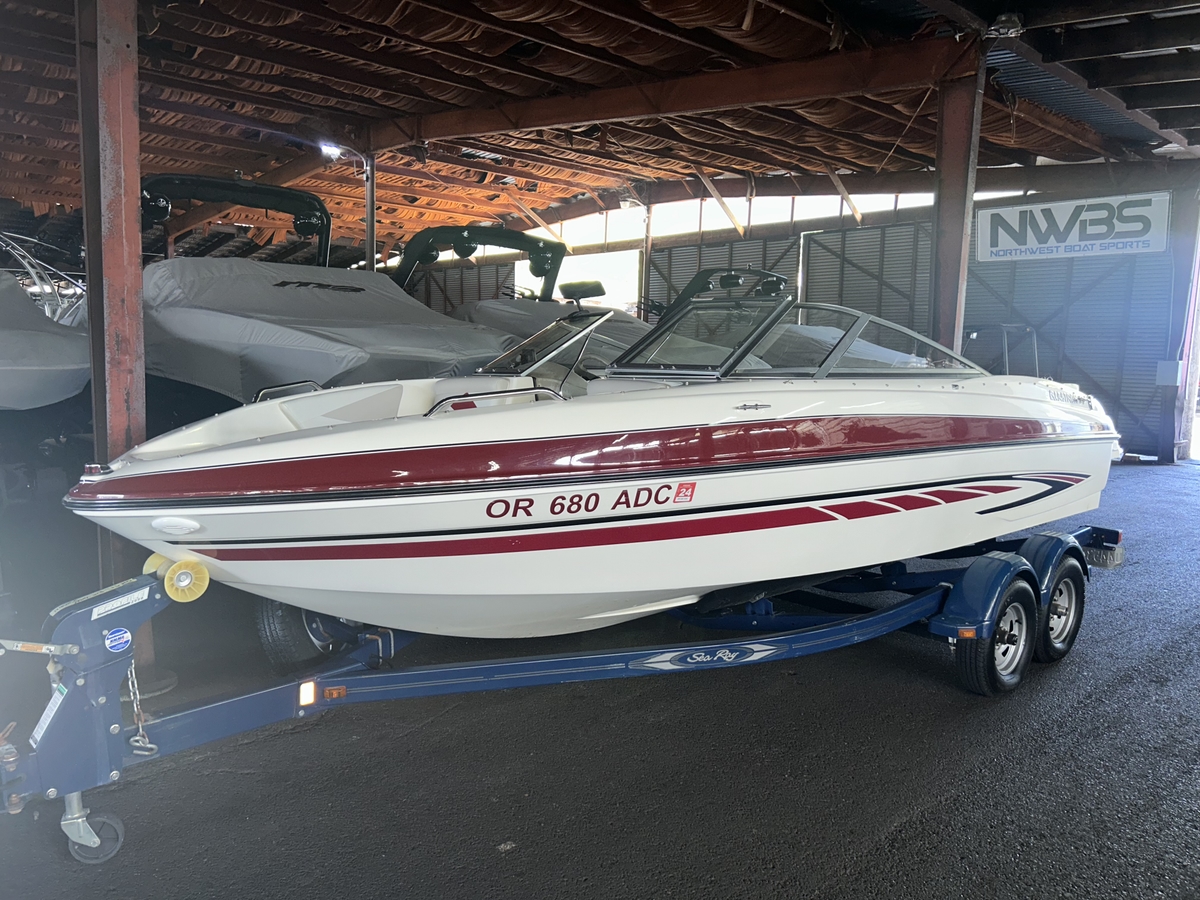 2007 Glastron Glastron 205 2007 - Sold Boat