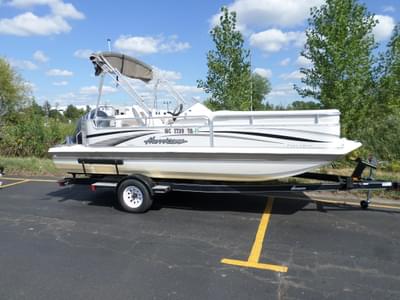 BOATZON | 2008 Hurricane 196 Fun Deck