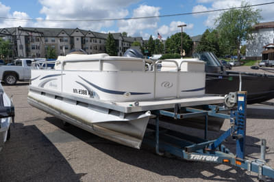 BOATZON | 2008 Manitou 18 Aurora