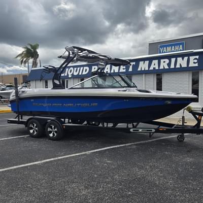 BOATZON | 2010 Nautique Super Air Nautique 210 Team Edition BOATZON | 2010 Nautique Super Air Nautique 210 Team Edition