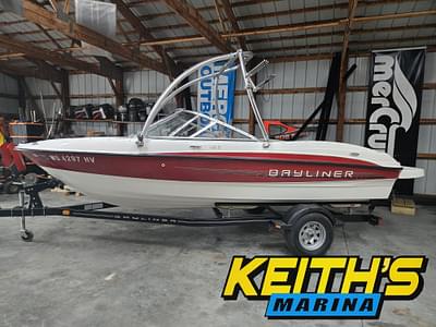BOATZON | 2011 Bayliner 185