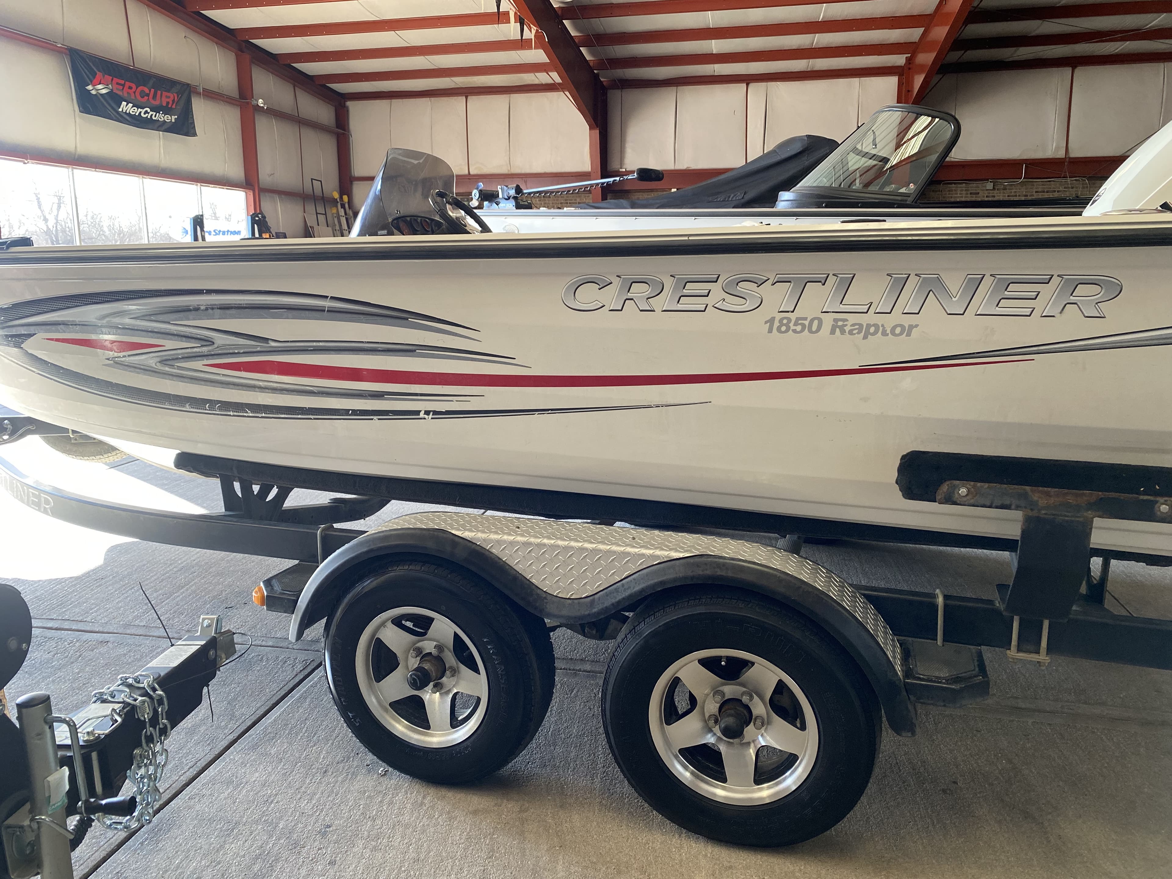 Crestliner 1850 Raptor 2012
