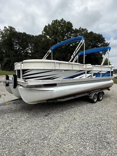 BOATZON | 2014 Crest Pontoons 230 Cruze Silver BOATZON | 2014 Crest Pontoons 230 Cruze Silver