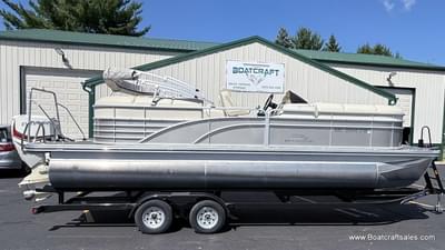 BOATZON | 2015 Bennington G22