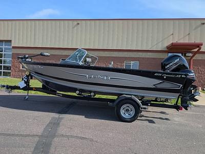 BOATZON | 2015 Lund 1875 Crossover XS