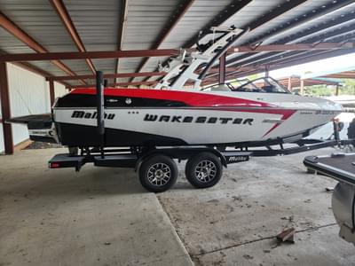BOATZON | 2015 Malibu Boats Wakesetter 22 VLX BOATZON | 2015 Malibu Boats Wakesetter 22 VLX