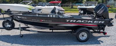 BOATZON | 2017 Tracker Boats Tracker Super Guide V16 SC
