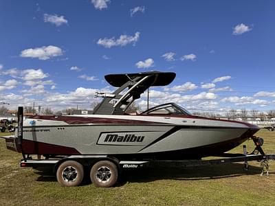 BOATZON | 2018 Malibu Boats Wakesetter BOATZON | 2018 Malibu Boats Wakesetter