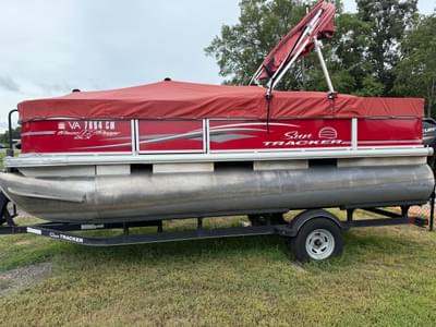 BOATZON | 2018 Sun Tracker Bass Buggy 18 DLX