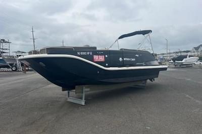 BOATZON | 2021 Bayliner Element XR7