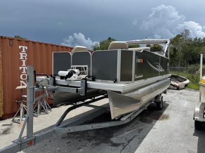 BOATZON | 2022 Fiesta Pontoons BeachComber 20 BOATZON | 2022 Fiesta Pontoons BeachComber 20