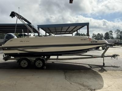 BOATZON | 2022 Hurricane SunDeck Sport 201 OB