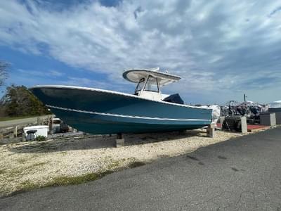 BOATZON | 2022 Regulator 31