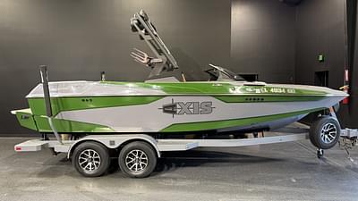 BOATZON | 2023 Axis Wake Research A20