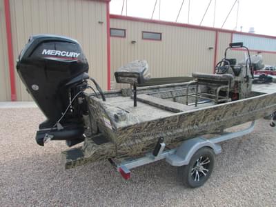 BOATZON | 2023 Lowe 1860 Roughneck
