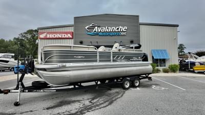 BOATZON | 2023 Sun Tracker Party Barge 22 DLX BOATZON | 2023 Sun Tracker Party Barge 22 DLX