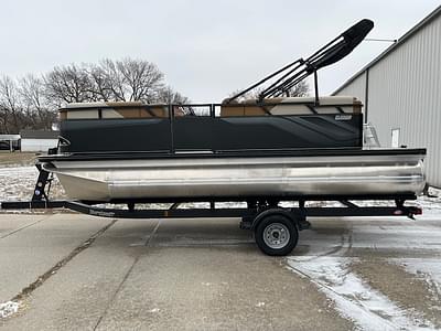 BOATZON | 2024 Avalon VENTURE QUAD LOUNGER 19X75X23