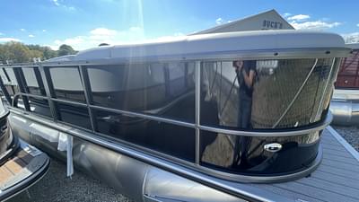 BOATZON | 2024 Bentley Pontoons Legacy 200 Cruise