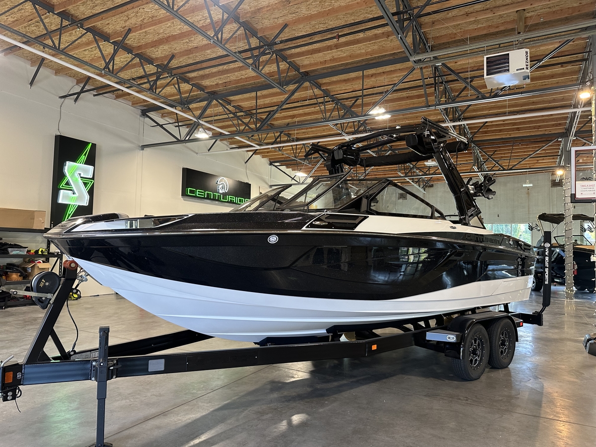 2024 Centurion Centurion Ri230 2024 - Sold Boat