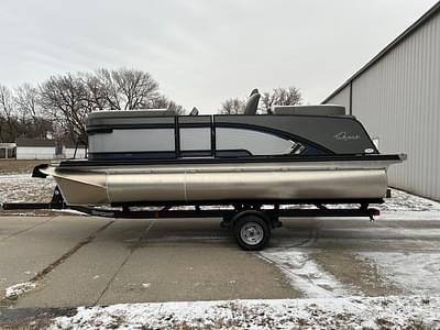 BOATZON | 2024 Qwest Pontoons M 8518 RLS RTZ