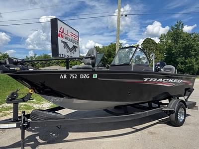 BOATZON | 2024 Tracker Boats V175 Combo Walkthrough BOATZON | 2024 Tracker Boats V175 Combo Walkthrough