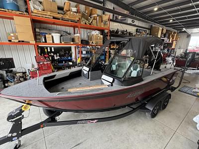 BOATZON | 2025 Alumacraft 195 TROPHY