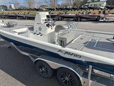 BOATZON | 2025 Avid Boats 23FSX