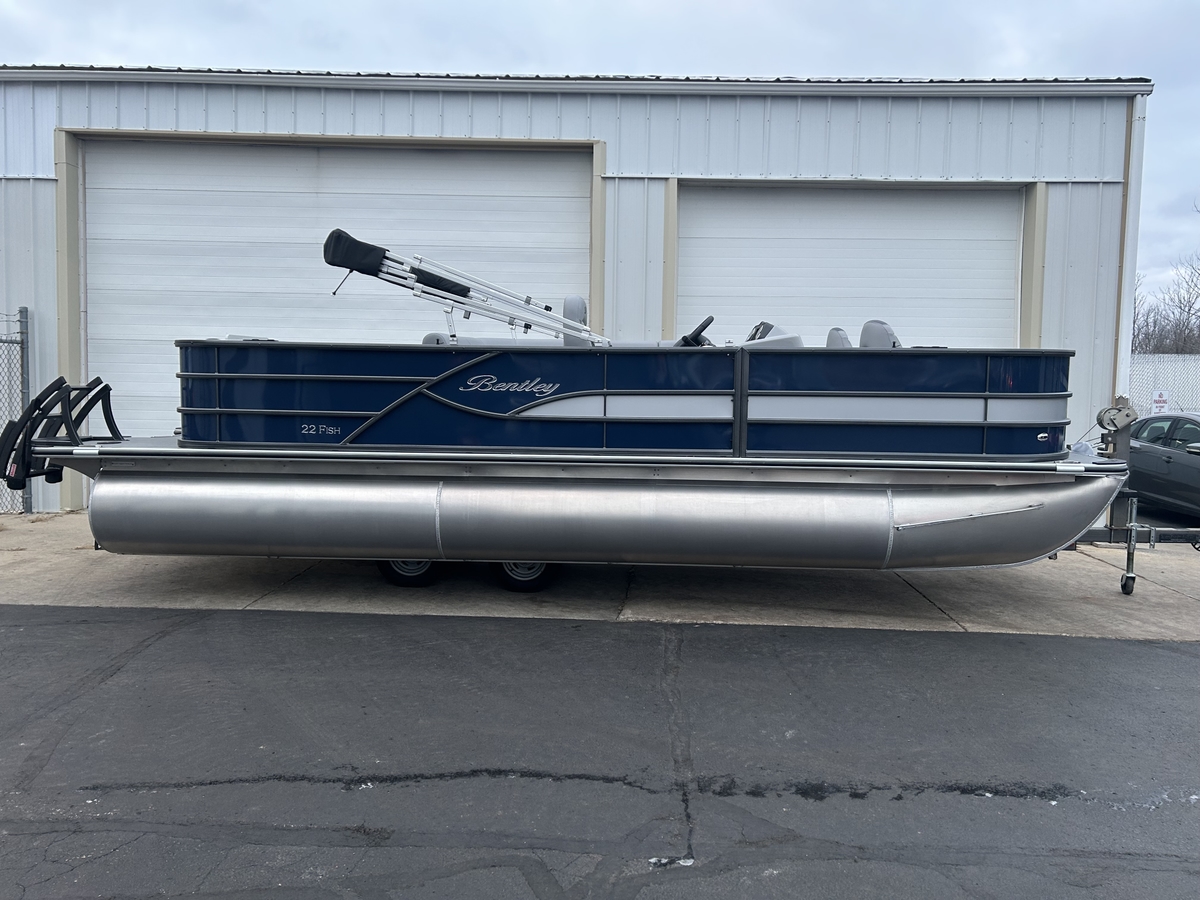 2025 Bentley Pontoons Bentley Pontoons 220 FISH 4PT 2025 - Sold Boat