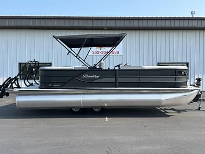BOATZON | 2025 Bentley Pontoons 220 LEGACY NAVIGATOR
