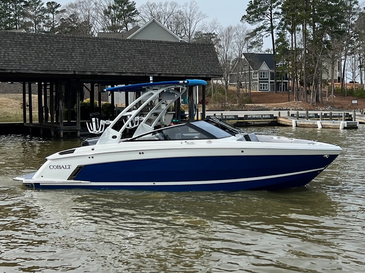 2025 Cobalt Cobalt R6 Surf 2025 - Sold Boat