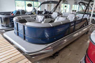 BOATZON | 2025 Crest Pontoons Classic 220 SLRC