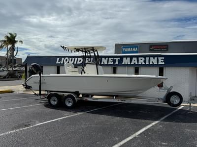 BOATZON | 2025 Pathfinder TRS 2400