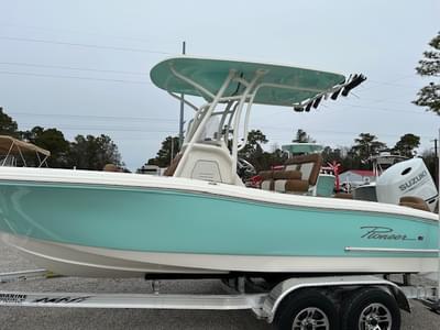 BOATZON | 2025 Pioneer Boats 202 ISLANDER