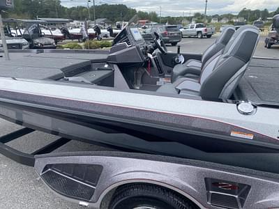 BOATZON | 2025 Ranger Boats Z519R